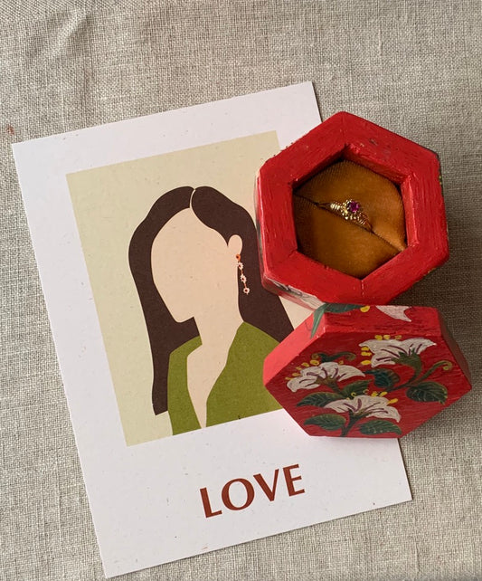 Valentine gift box medium