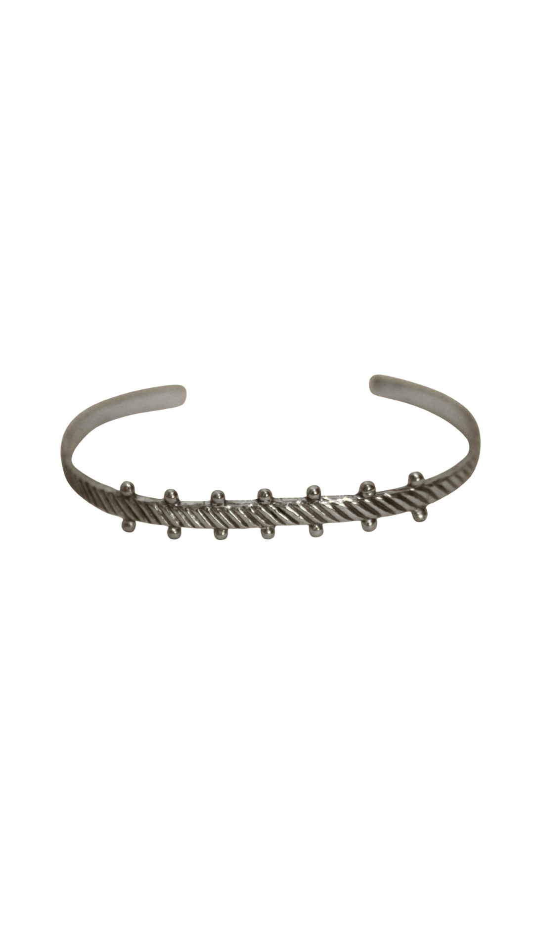 Dot cuff bracelet silver-plated