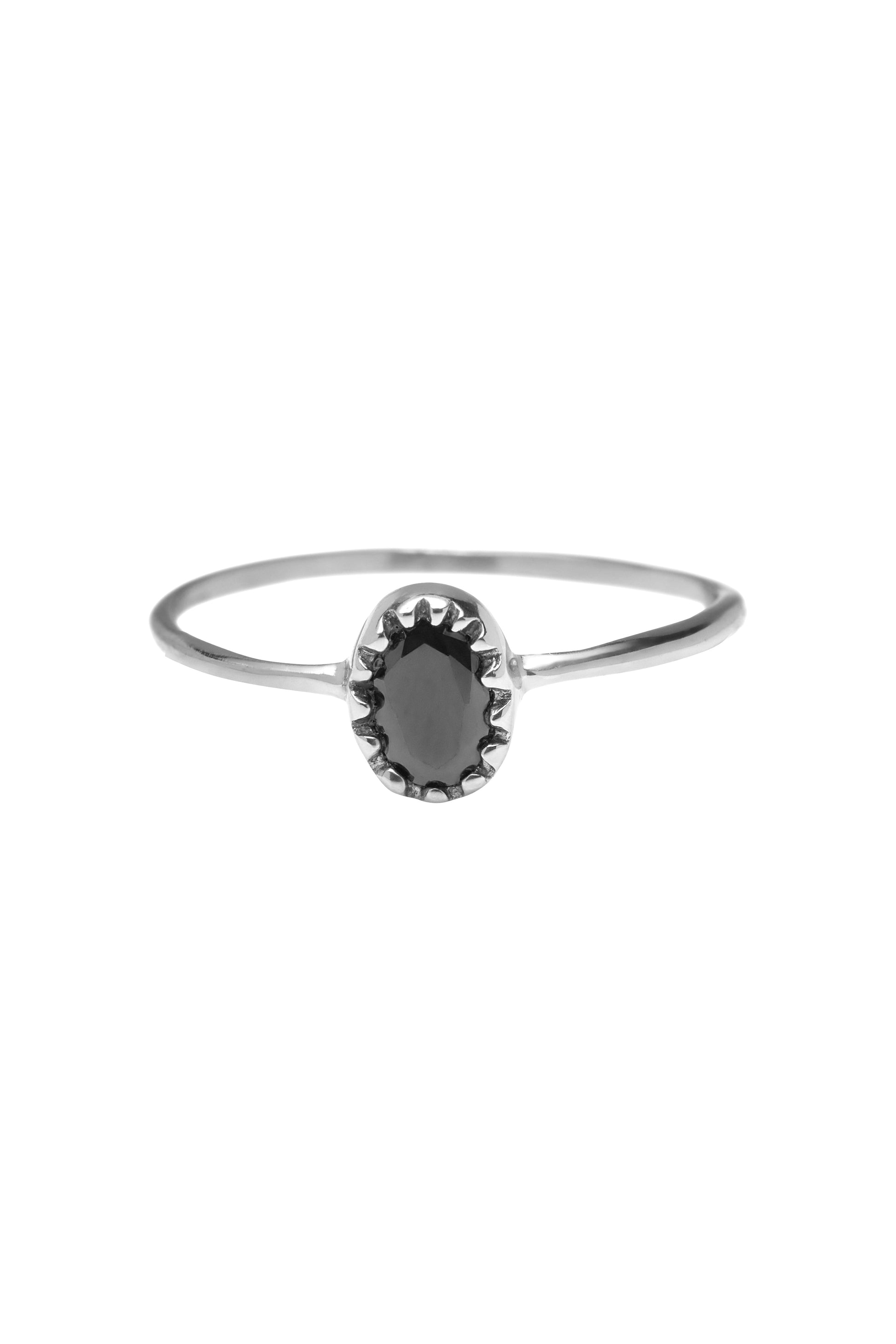 Silver oval black stone ring