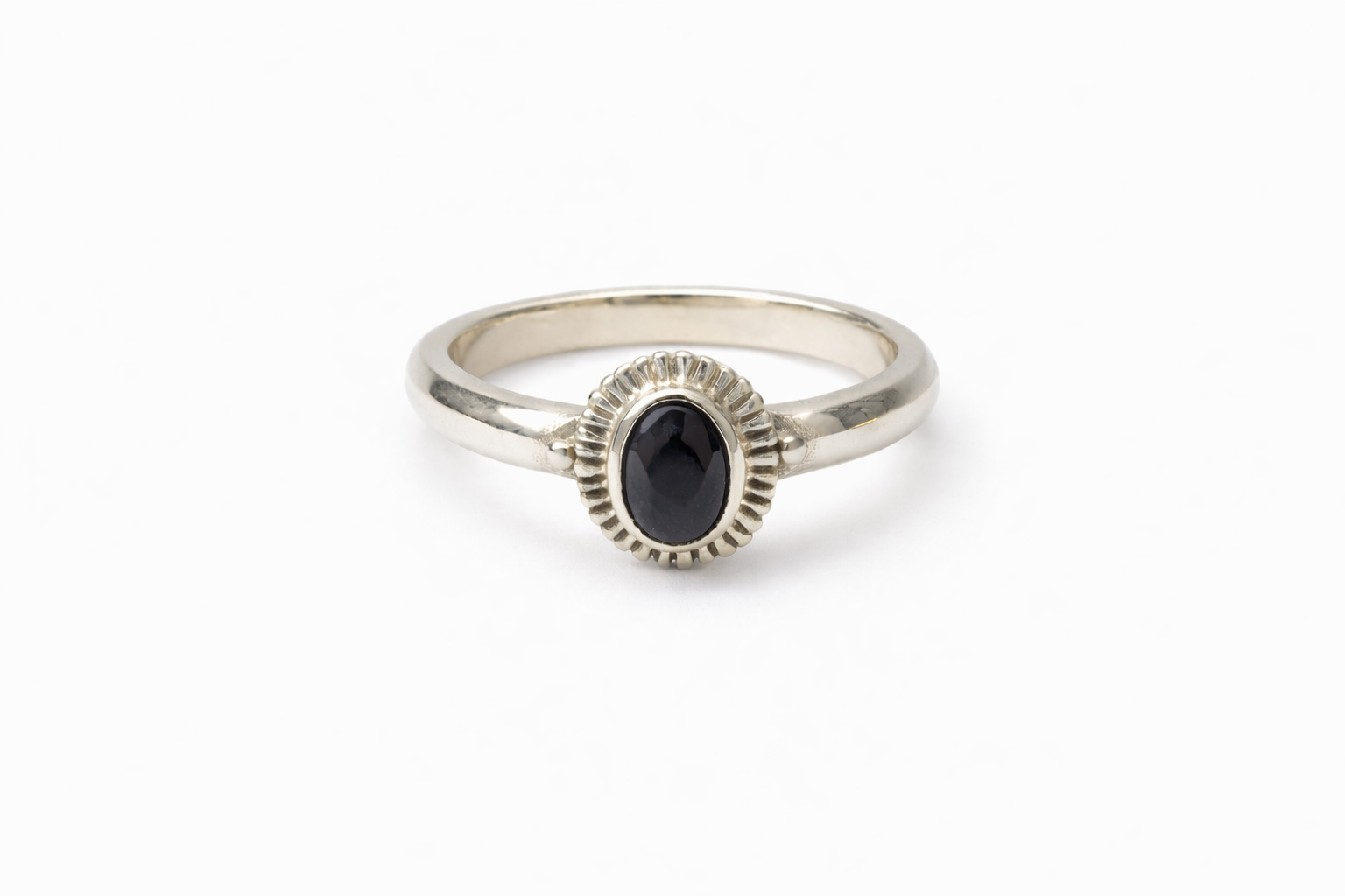 Black sun ring, s-p