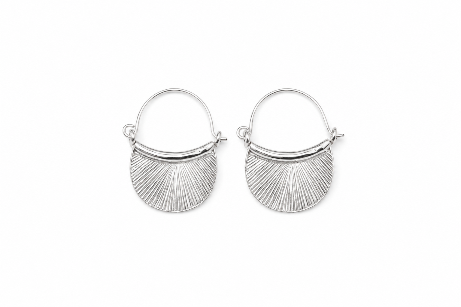 Silver-plated half moon hoop