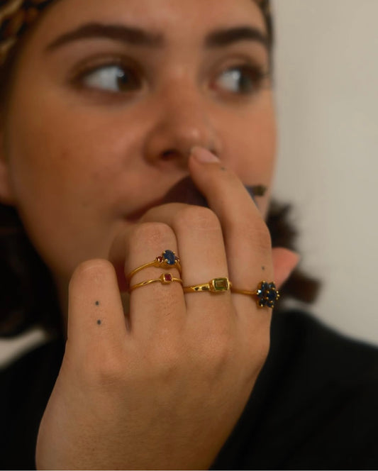 Ring blue saphir flower 14K gold