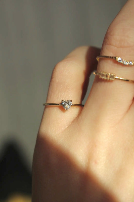 Ring 14 crt gold zircon heart ring