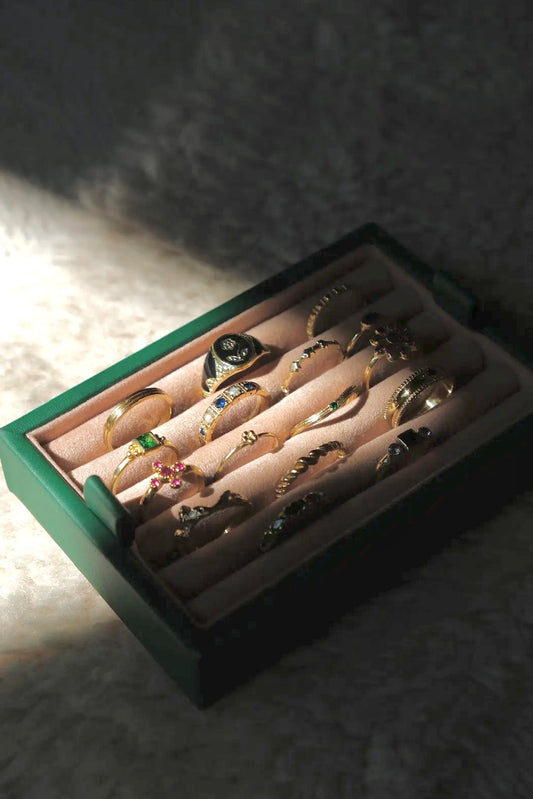 Brass magic star ring