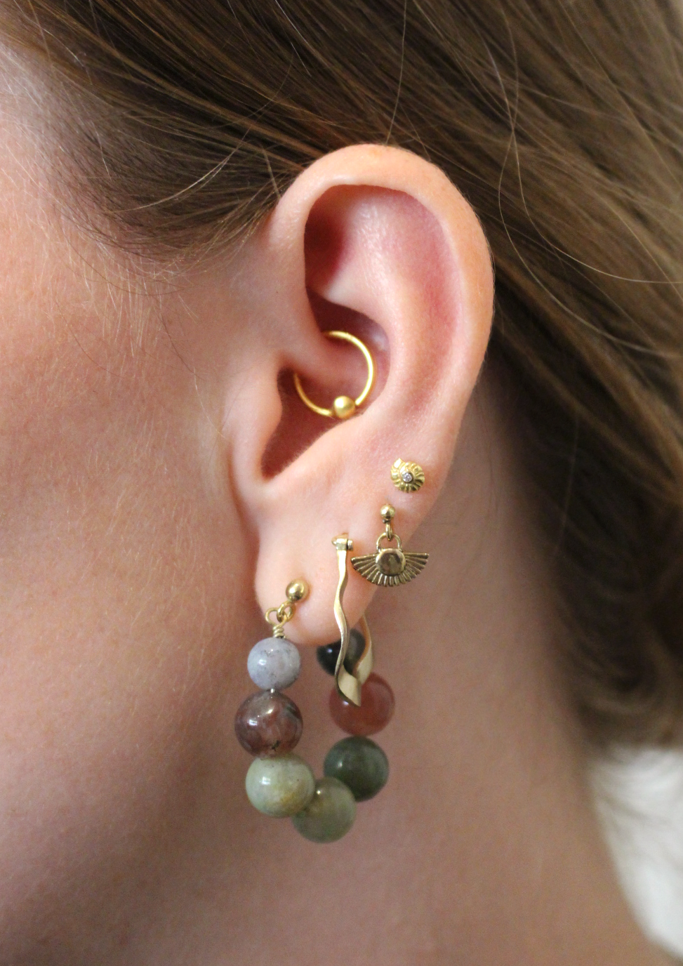 Silver big green stone dot earring
