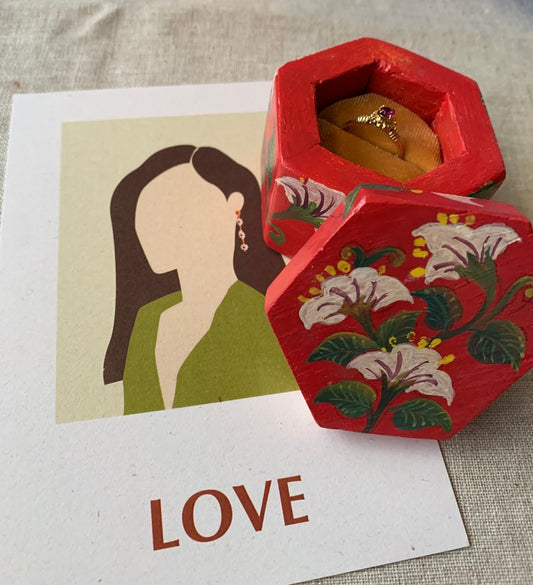 Valentine gift box medium