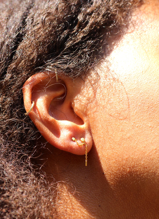 Oorbellen - Double dot chain earring p.p. - Gold plated