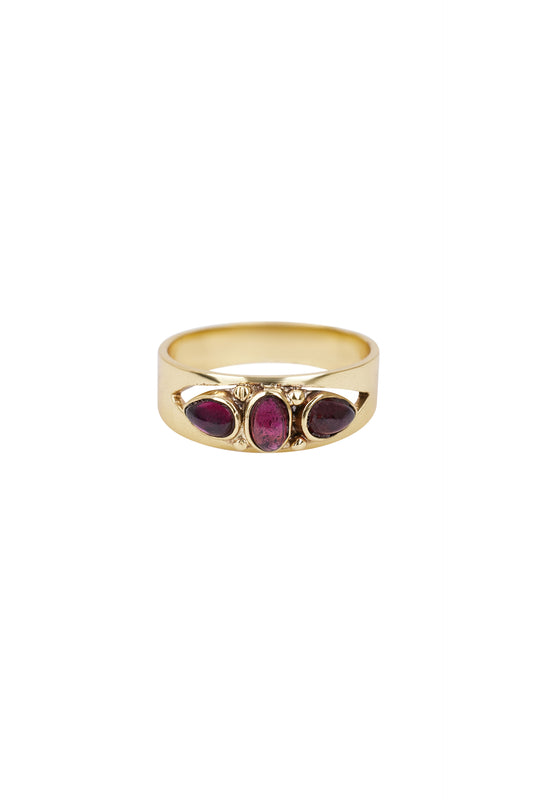 Ringen - vintage garnet - Brass