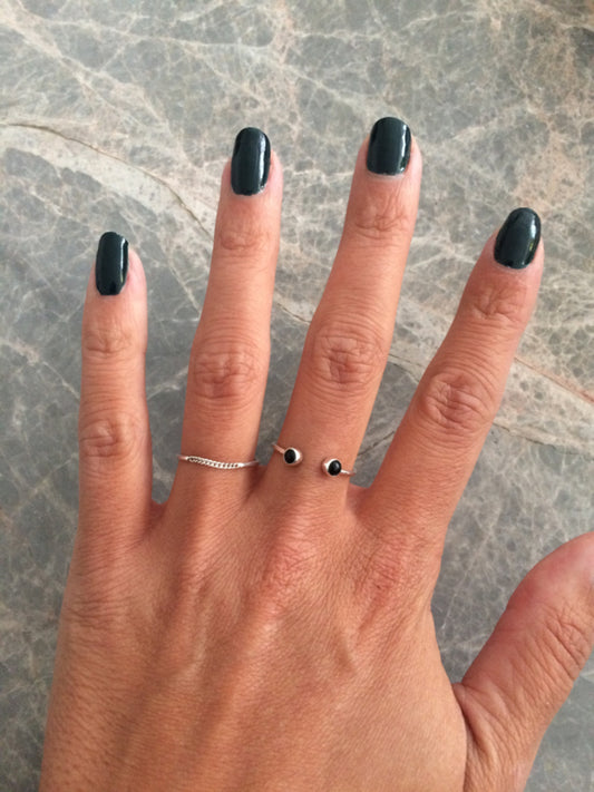 Xzota | Ringen | Open double onyx | Zilver